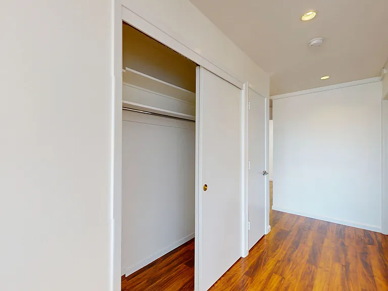 2642 Greenwich St #102 — Photo 19