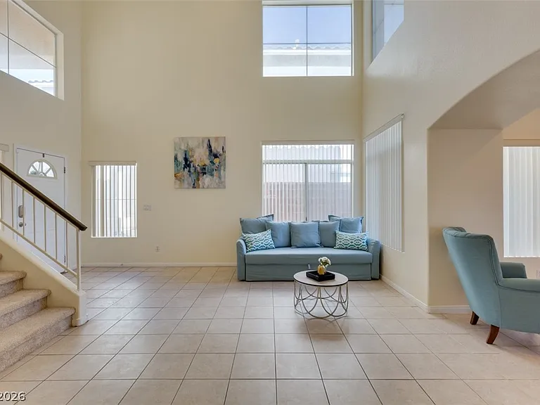 7886 Blue Brook Dr — Photo 22