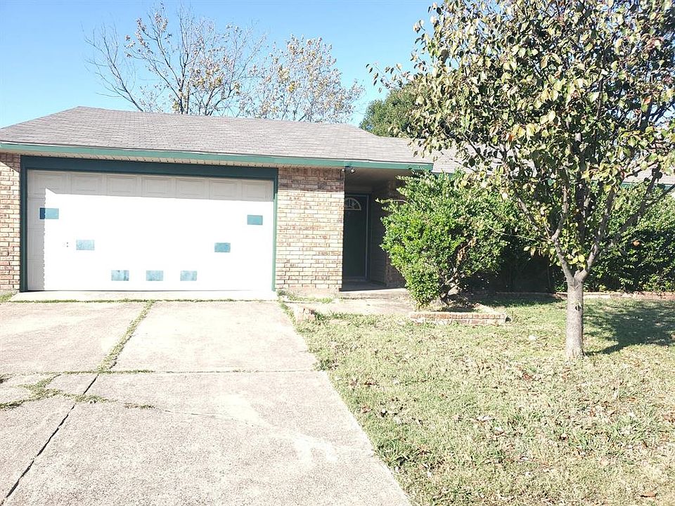 1st image of 803 Circle Cove Dr