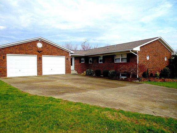 3rd image of 409 Spring Meadows Dr