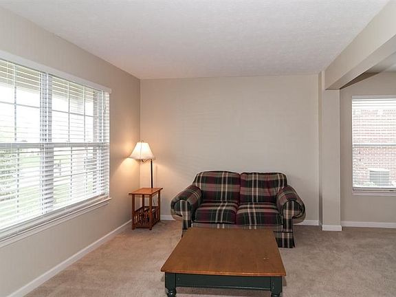 3rd image of 5761 W Deerview Bnd