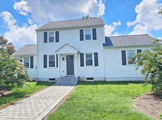707 Pegram Ln, Tappahannock, VA 22560