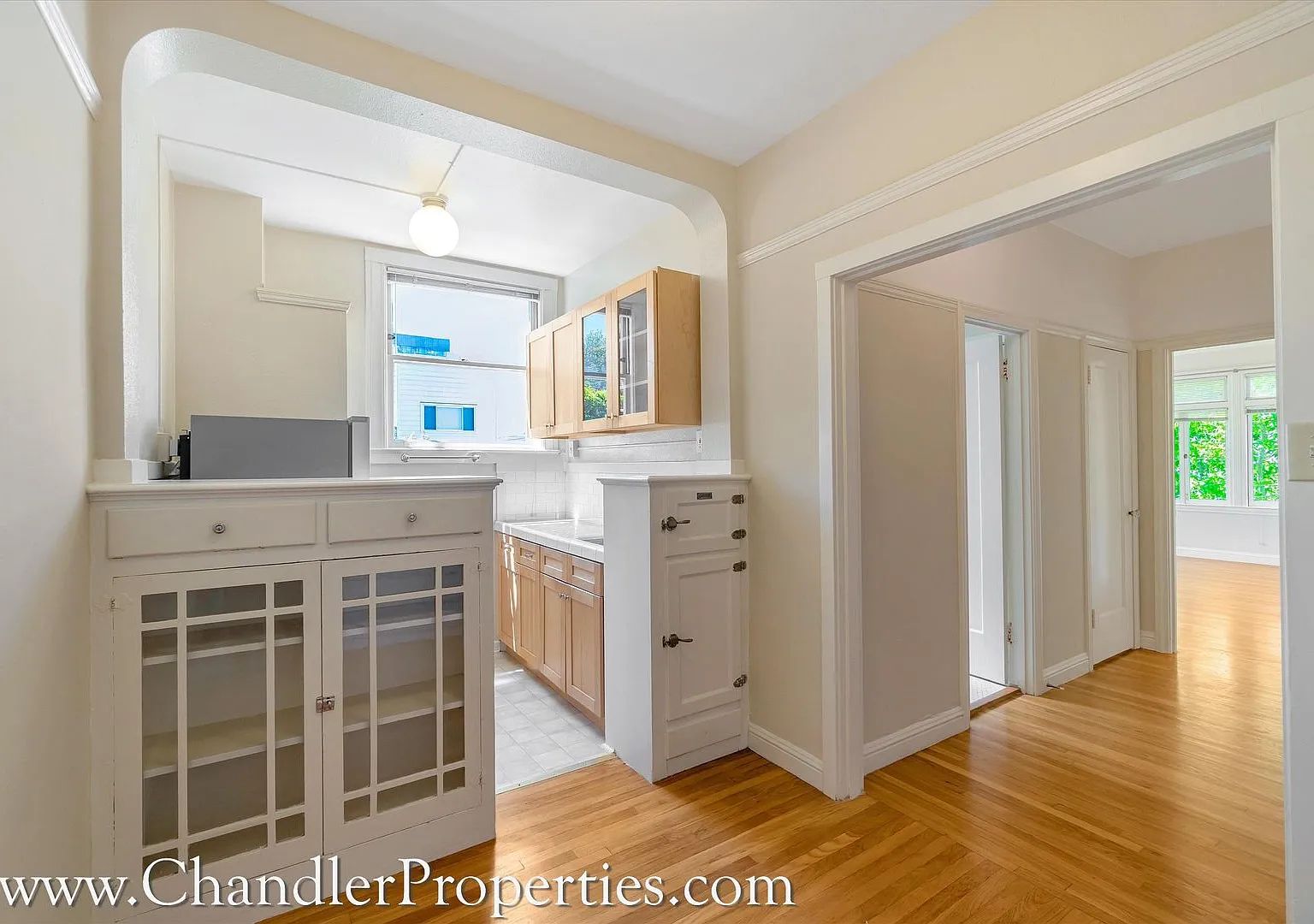 1535 Green Street Apartments* — Photo 1
