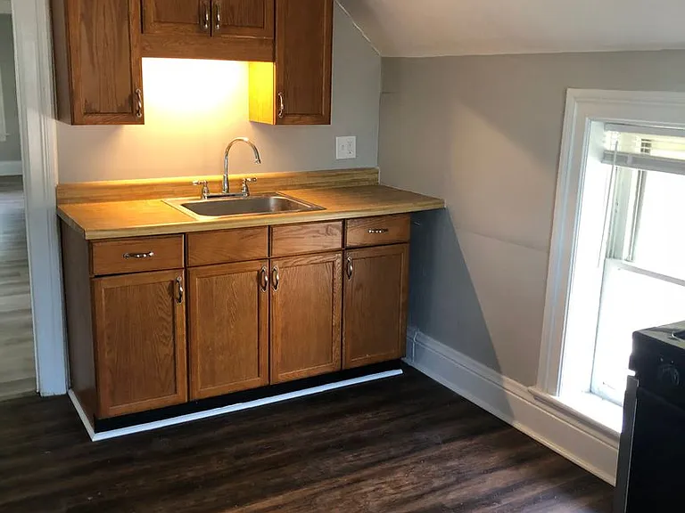 5064 Saint Paul Blvd #UPPER — Photo 2