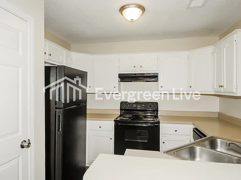 2677 Bay Pointe Cir N — Photo 6
