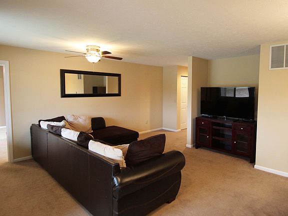 4th image of 520 Waterfront Pl