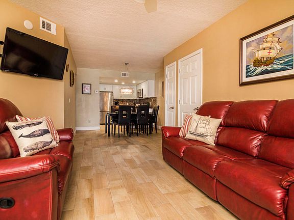 4th image of 8600 Ridgewood Ave #2104