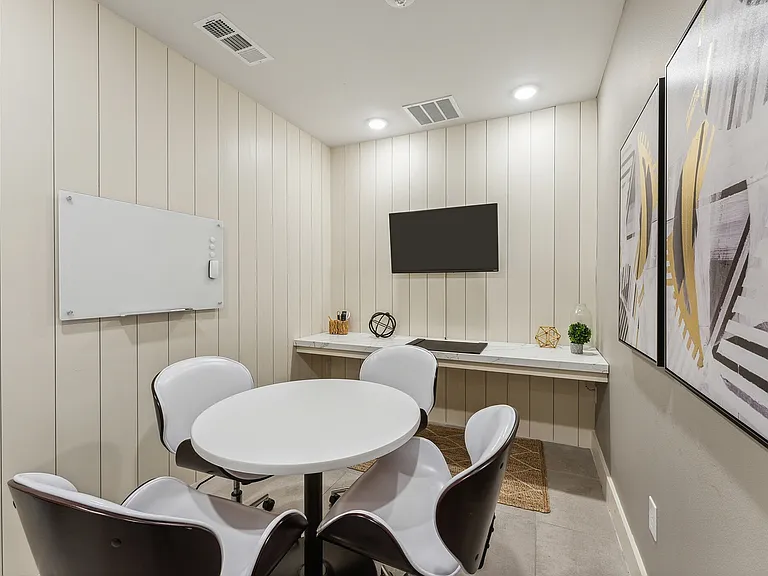 Make the most of Latitude Apartments' cozy office space, designed with your productivity and comfort in mind