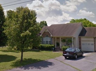 806 Southwoods Dr, Smyrna, TN 37167