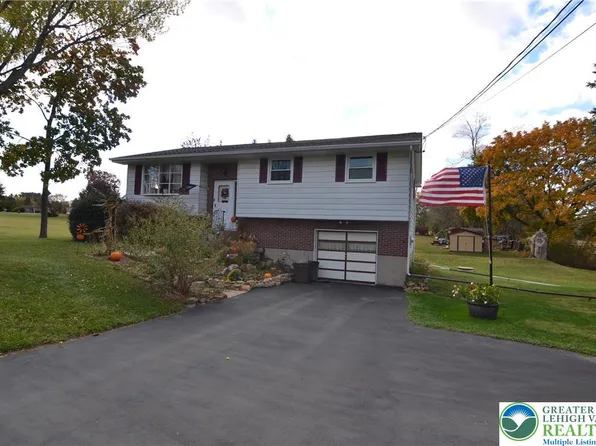 2761 Eckerts Ln, Bath, PA 18014