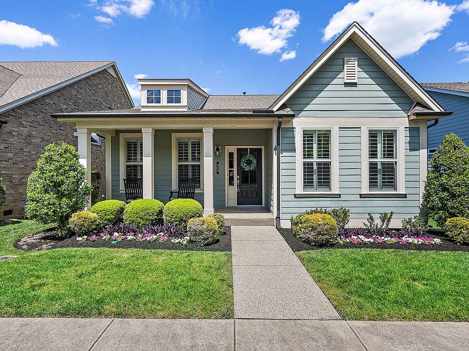 1st image of 324 Caysens Square Ln