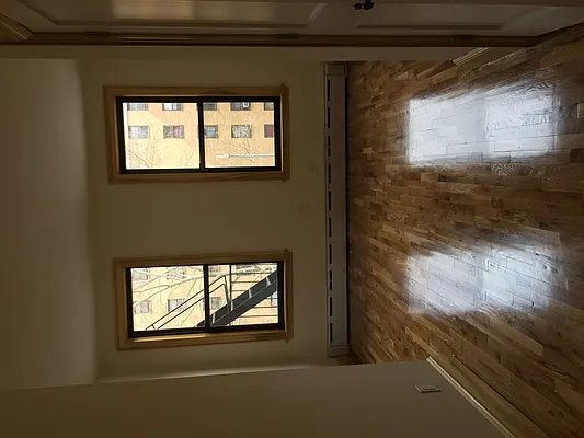 Rented by Peter Meskouris LREB | media 17