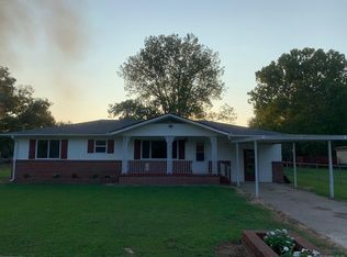 906 Enid St, Muldrow, OK 74948