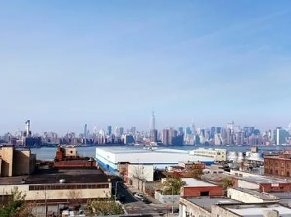 70 Berry Street image 1 of 9