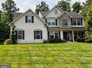 181 Overlook Rd, Morgantown, PA 19543