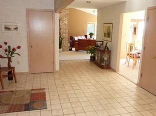 1086 Lake Shore Rd, Grafton, WI 53024