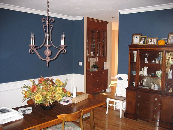 Banquet Dining Room w/Butlers Pantry