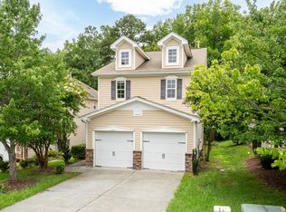 3010 Remington Oaks Cir, Cary, NC 27519