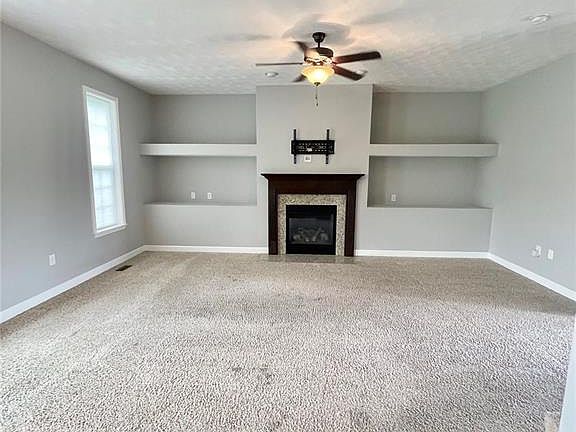 4th image of 805 Bluff Ridge Ln