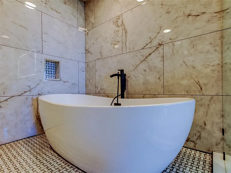 120 Brightwater Dr #5 — Photo 12