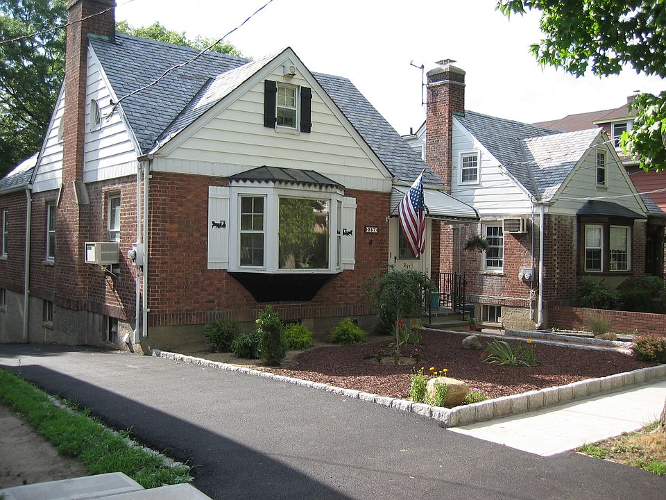 1st image of 257 Sedgwick Ave