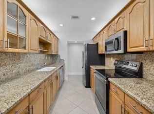 5503 Bluejack Oak Cir, Fort Lauderdale, FL 33319