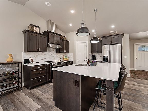 5th image of 4227 Limber Pine Ln