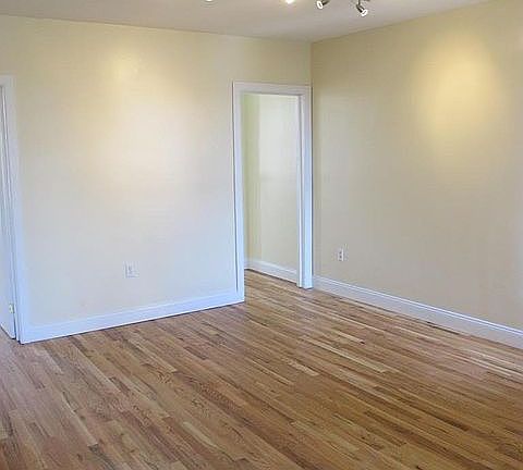 2nd image of 1436 Atlantic Ave #3CC