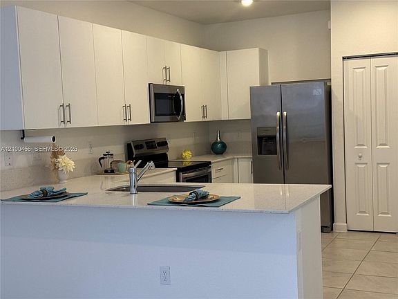 4th image of 267 SW 159th Pl