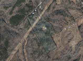 310 Town Creek Rd, Eden, NC 27288