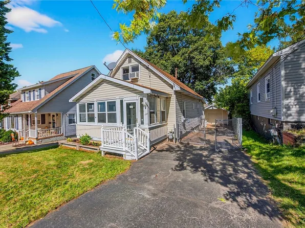 125 Avon Rd, Syracuse, NY 13206