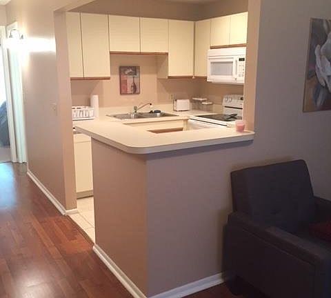 5th image of 24 Lake Vista Trl APT 204