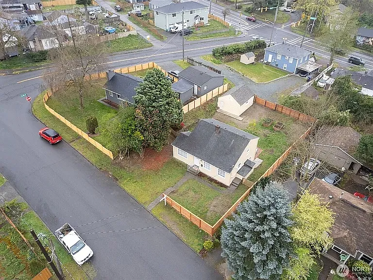 7223 S 120th St — Photo 17
