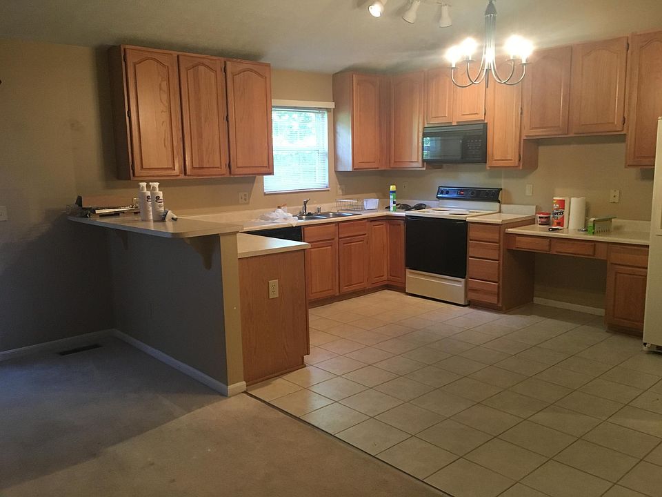 1st image of 2931 Sequoia Dr #2931