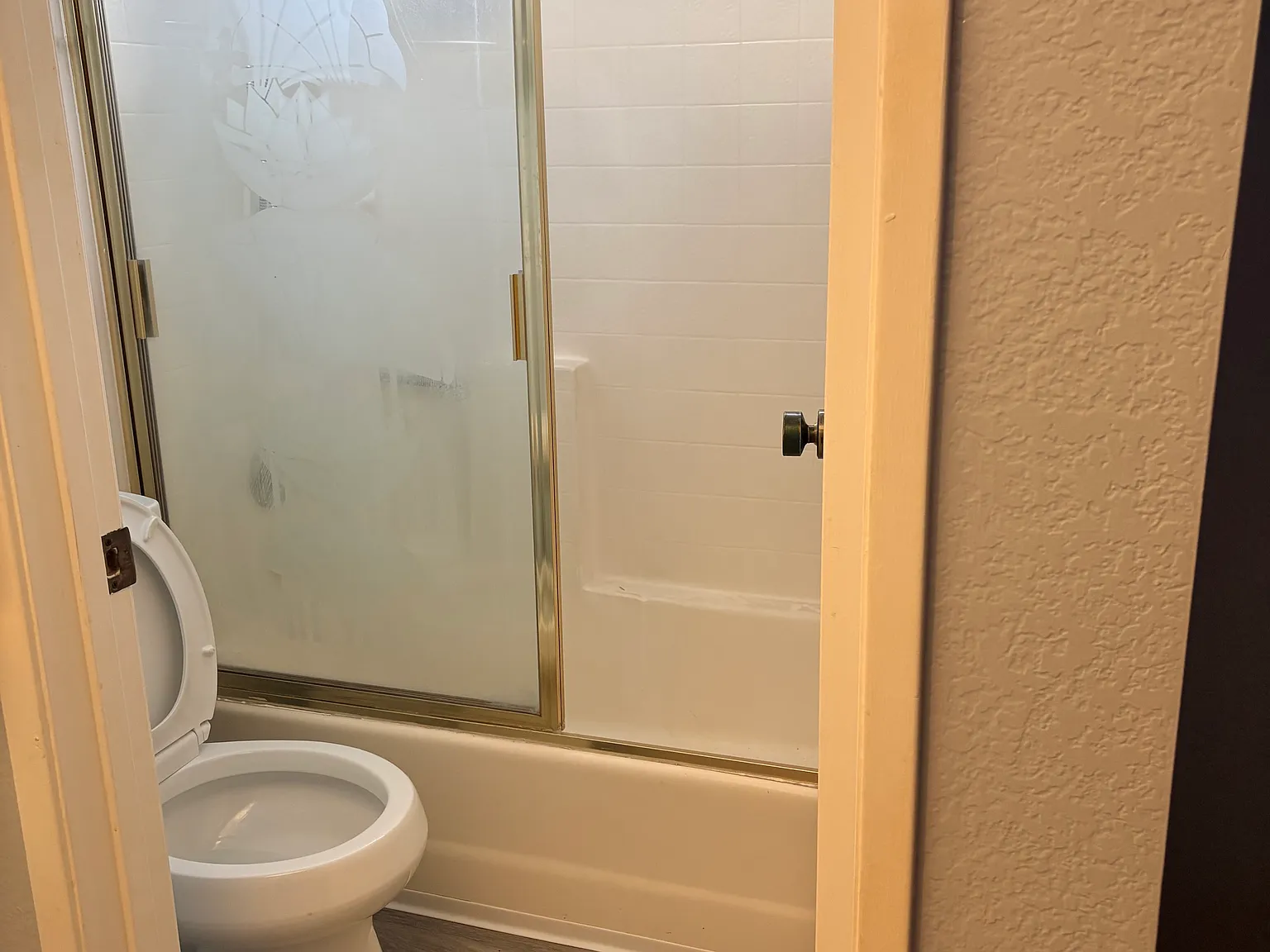 2 bed, 994 sqft, $1,150 — Photo 4