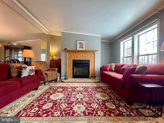 5th image of 41 Spring Rd