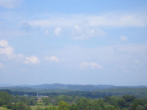 5th image of Grace Meadows Ct