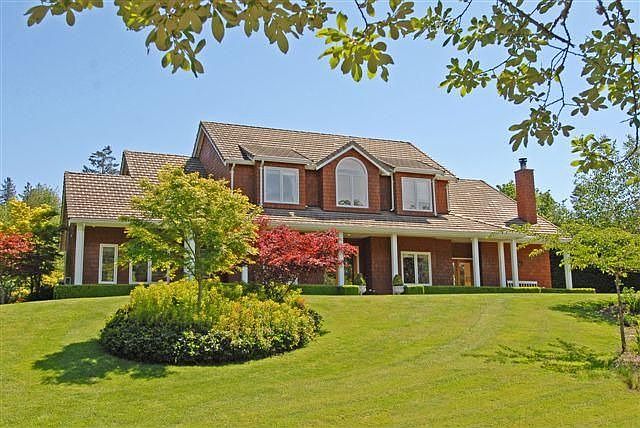 Pacific Northwest elegance and comfort is ready for you.