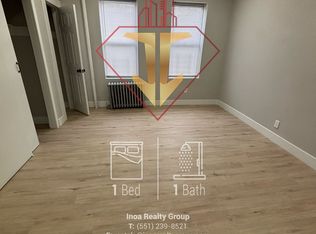 121 Roosevelt Ave #1, Jersey City, NJ 07304