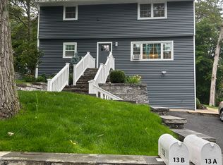 13 Pauline Pl #B, East Northport, NY 11731