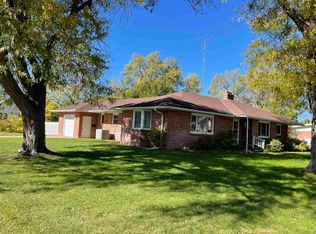102 W 11th St, Cozad, NE 69130