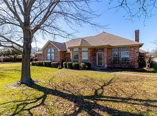 107 Martinek Ln, Palmer, TX 75152