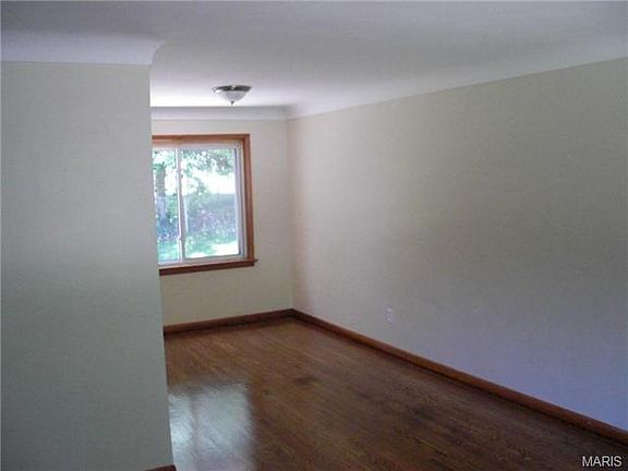 5th image of 801 Smith Ave