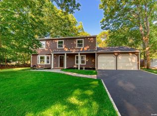 73 Lincoln Ave, Port Jefferson Station, NY 11776