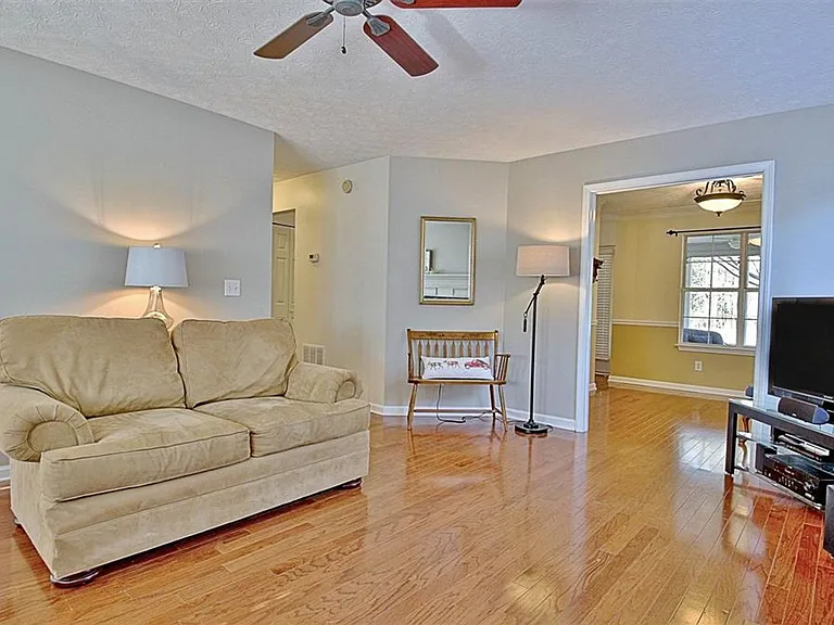 212 Brighton Path — Photo 9