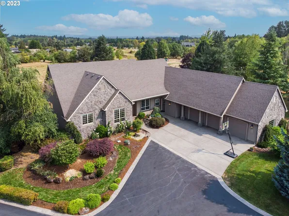 702 NW 184th St, Ridgefield, WA 98642