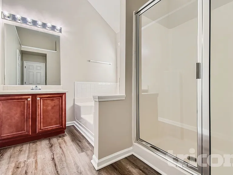 30 Silver Willow Walk — Photo 5