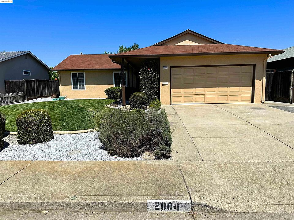 1st image of 2004 Lopez Dr