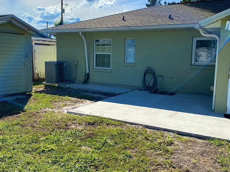 305 S Lakewood Dr — Photo 19