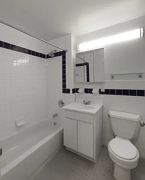 3880 Orloff Ave #2B — Photo 4